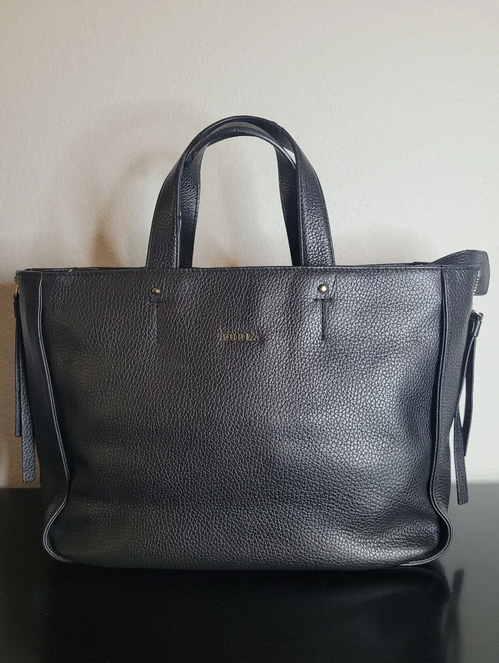 Furla Eva Medium 2-Way Tote Bag - Picture 2 of 12